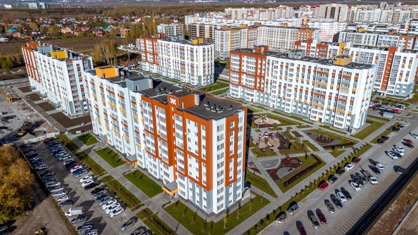 
  Продается 2-комн. квартира 50.9 м², в ЖК Кольца, дом 12а. Фото 9.