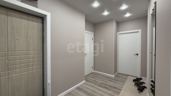 
  Продается 2-комн. квартира 57 м², в ЖК Сосны, б/с 4,3. Фото 2.