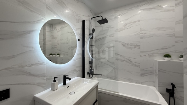 
  Продается 2-комн. квартира 57 м², в ЖК Сосны, б/с 4,3. Фото 19.