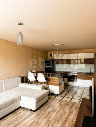 
  Продается 2-комн. квартира 58.6 м². Фото 1.
