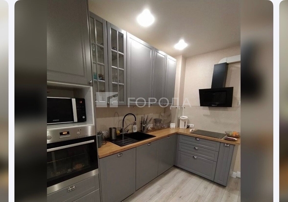 
  Продается 2-комн. квартира 50 м², в ЖК Ельцовский, 1-2 б/с. Фото 3.