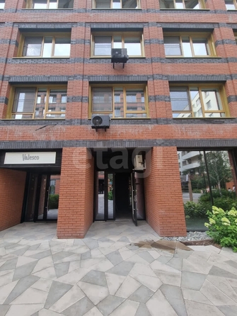 
  Продается торговая площадь 57 м². Фото 1.