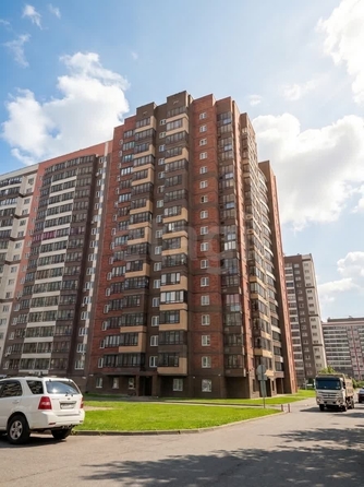 
  Продается 1-комн. квартира 40 м², в ЖК Родники, дом 601, серия Green. Фото 2.