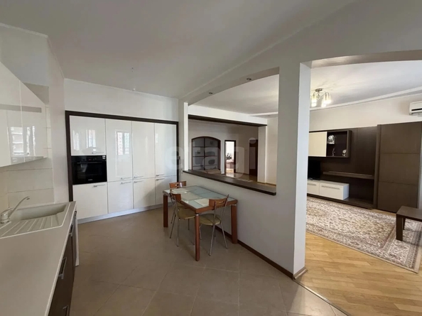 
  Продается 3-комн. квартира 132.5 м². Фото 5.