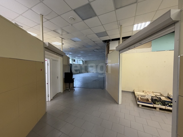 
  Продается торговая площадь 390 м². Фото 4.