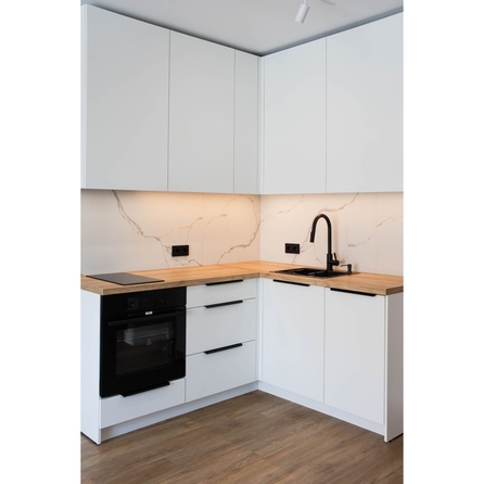 
  Продается 2-комн. квартира 46 м², в ЖК Горская Лагуна. Фото 1.
