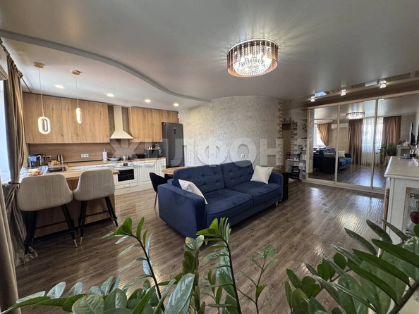 
  Продается 3-комн. квартира 65.5 м². Фото 1.