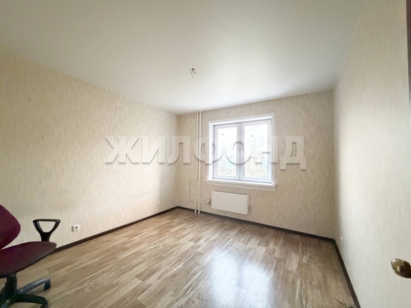 
  Продается 3-комн. квартира 55.5 м², в МКР Чистая Слобода, дом 40. Фото 1.