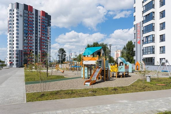 
  Продается 2-комн. квартира 37.3 м², в ЖК Азимут, дом 4. Фото 19.
