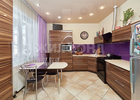 
  Продается дом 290 м². Фото 14.