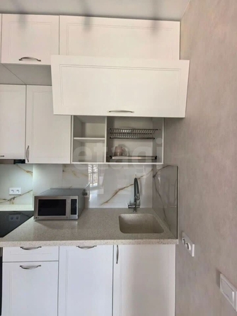 
  Продается 2-комн. квартира 46 м², в ЖК Марсель-2, дом 2 секция 1,2. Фото 9.