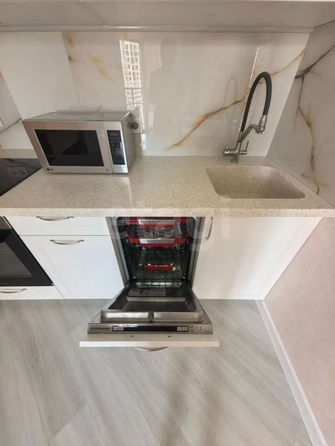 
  Продается 2-комн. квартира 46 м², в ЖК Марсель-2, дом 2 секция 1,2. Фото 10.