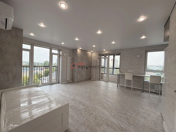 
  Сдается 1-комн. квартира 42 м². Фото 1.