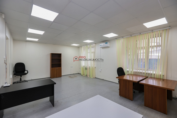
  Сдается офис 175.4 м². Фото 49.