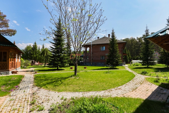 
  Продается дом 500 м². Фото 2.