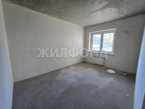 
  Продается 3-комн. квартира 67.5 м². Фото 1.