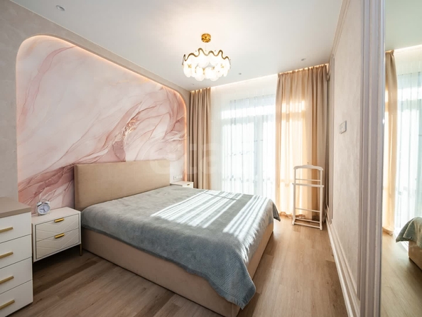 
  Продается 4-комн. квартира 108 м², в ЖК Расцветай на Красном, дом 11. Фото 4.