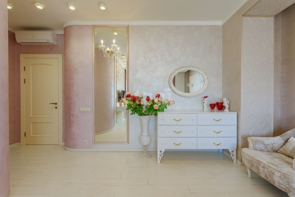 
  Продается 4-комн. квартира 175.3 м². Фото 26.