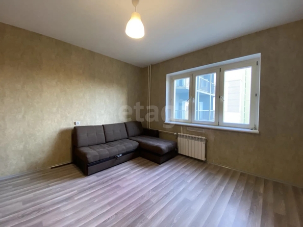 
  Продается 2-комн. квартира 64 м², в ЖК Гранатовый, дом 36. Фото 1.