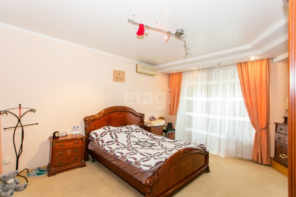 
  Продается 4-комн. квартира 143.5 м². Фото 27.