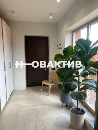 
   Продам дом, 275 м², Новосибирск

. Фото 16.