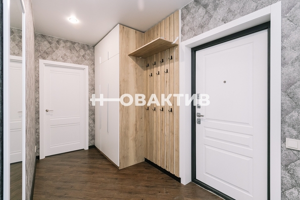 
   Продам 2-комнатную, 65 м², Дуси Ковальчук ул, 238

. Фото 9.