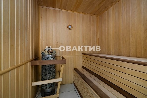 
   Продам таунхаус, 496 м², Новосибирск

. Фото 5.