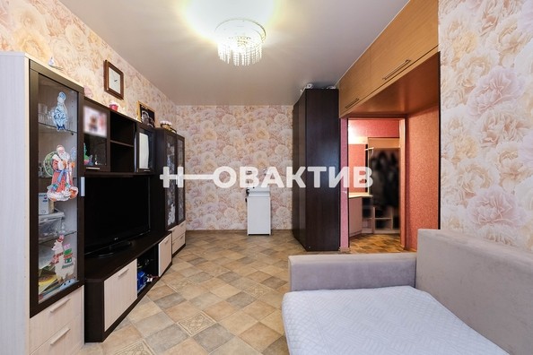 
   Продам 2-комнатную, 40.5 м², Аксенова ул, 48

. Фото 6.