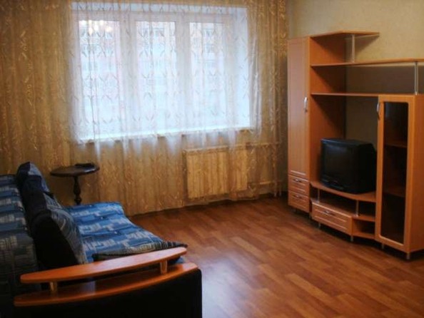 
  Сдам в аренду 1-комнатную квартиру, 33 м², Новосибирск

. Фото 1.