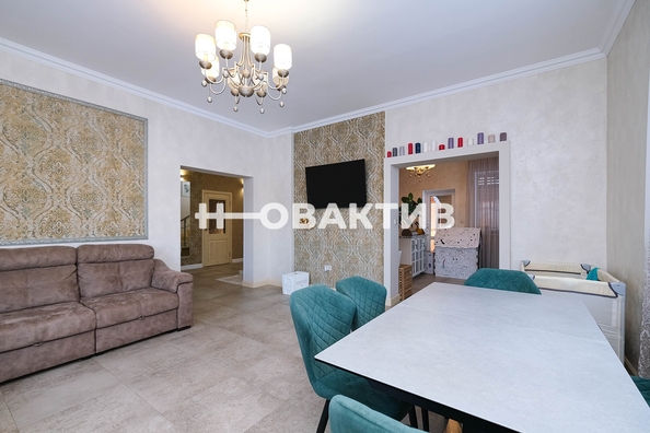 
   Продам коттедж, 199 м², Новосибирск

. Фото 7.