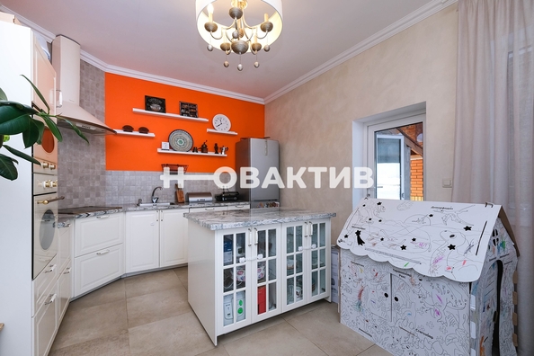 
   Продам коттедж, 199 м², Новосибирск

. Фото 8.