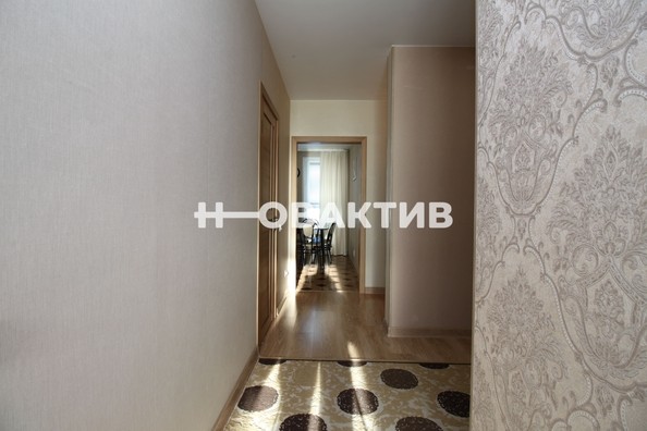 
   Продам 3-комнатную, 72.4 м², Дунаевского ул, 14/1

. Фото 4.
