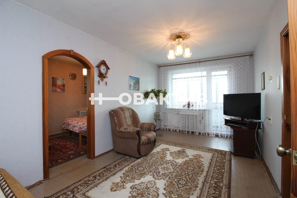 
   Продам 4-комнатную, 70.3 м², Чапаева ул, 5

. Фото 2.