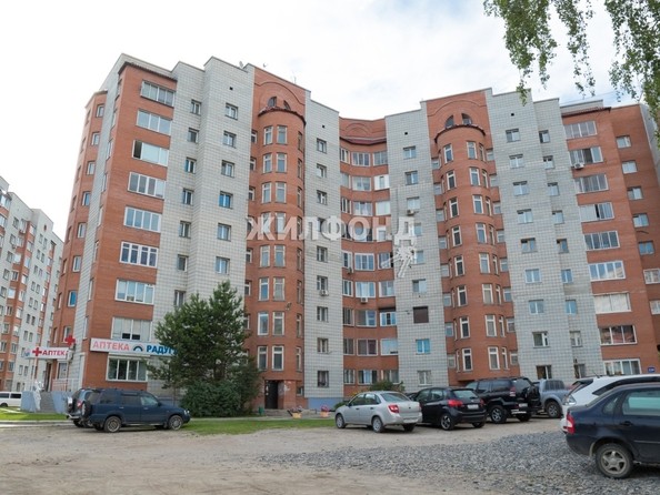 
   Продам 4-комнатную, 167 м², Краснообск, 219

. Фото 8.