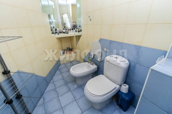 
   Продам 4-комнатную, 167 м², Краснообск, 219

. Фото 10.