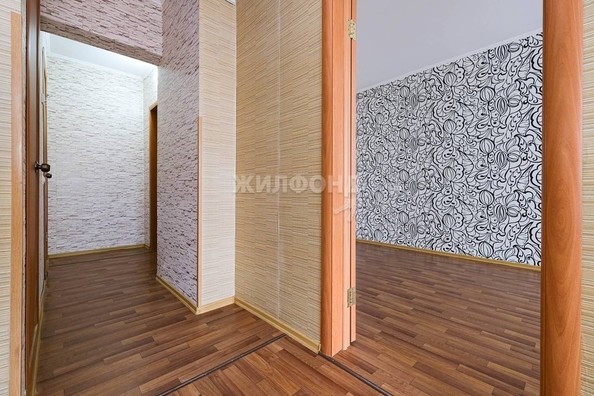 
   Продам 1-комнатную, 42.5 м², В. Высоцкого ул, 40/2

. Фото 24.