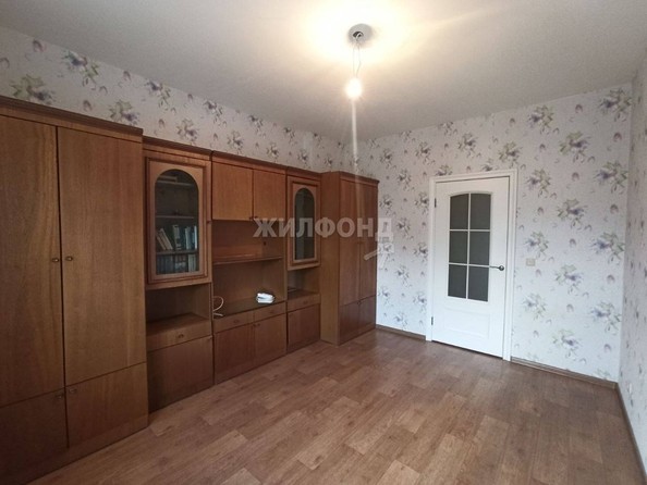 
   Продам 2-комнатную, 62.8 м², Лескова ул, 21

. Фото 13.
