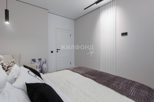 
   Продам 2-комнатную, 45.1 м², Ленинградская ул, 106

. Фото 18.