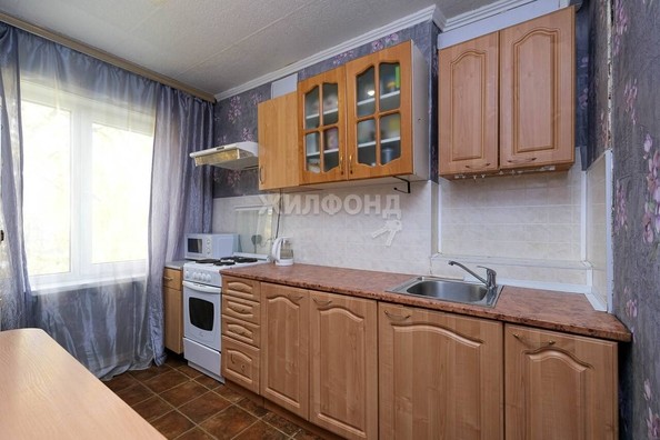 
   Продам 3-комнатную, 59.5 м², Гоголя ул, 186

. Фото 12.