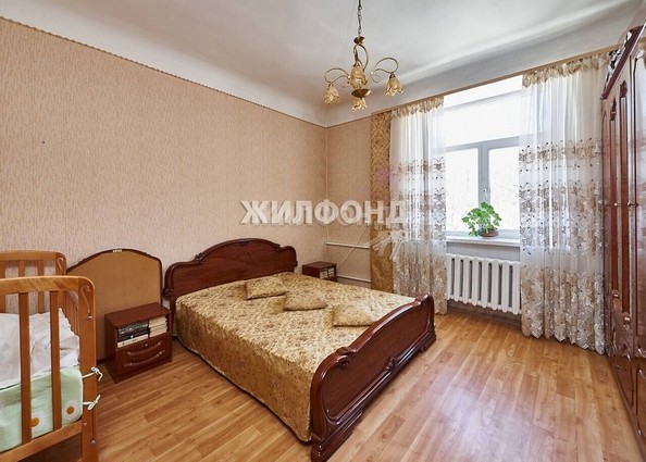 
   Продам 3-комнатную, 74 м², Серебренниковская ул, 11

. Фото 1.