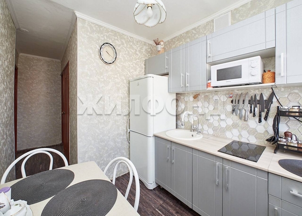 
   Продам 3-комнатную, 63.3 м², Новая Заря ул, 25/1

. Фото 10.