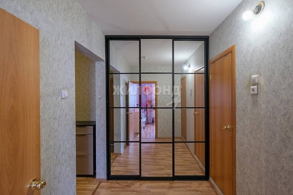 
   Продам 3-комнатную, 55.5 м², Титова ул, 272

. Фото 17.