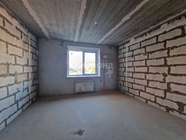 
   Продам 3-комнатную, 80.5 м², , 51

. Фото 3.