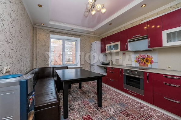 
   Продам 3-комнатную, 100.3 м², Стартовая ул, 4

. Фото 7.