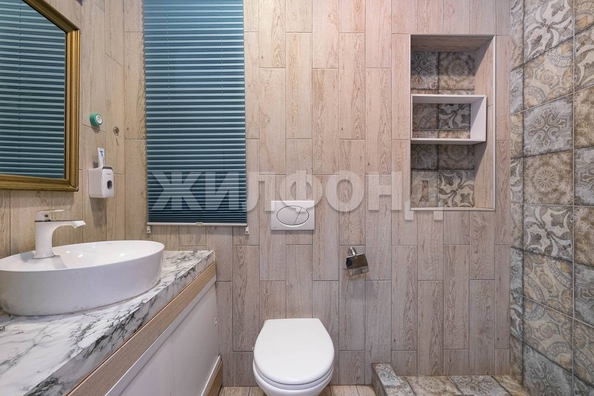 
   Продам 3-комнатную, 153.9 м², Центральная аллея (Уютный мкр.) ул, 22

. Фото 7.