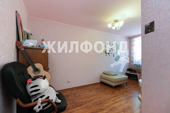 
   Продам 4-комнатную, 86.3 м², Серафимовича ул, 1/1

. Фото 16.