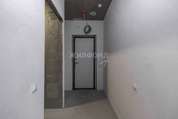 
   Продам 1-комнатную, 32 м², Сибиряков-Гвардейцев ул, 53/10

. Фото 12.
