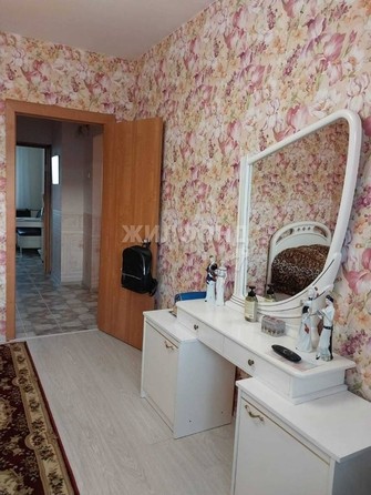 
   Продам 2-комнатную, 55 м², В. Высоцкого ул, 42/1

. Фото 14.