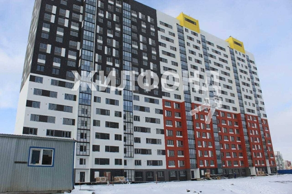 
   Продам 2-комнатную, 46.4 м², Титова ул, 255/1

. Фото 2.