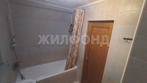 
   Продам 3-комнатную, 68.4 м², Пархоменко ул, 102

. Фото 13.